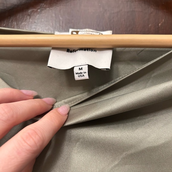 Reformation Pike Satin Dress - Picture 7 of 9